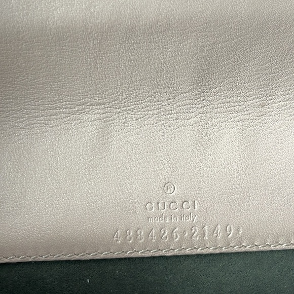 Gucci Matelasse GG Marmont Mini - Picture 6 of 7